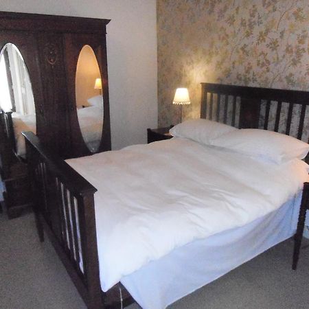 The Old Manse B & B Ballycastle Esterno foto